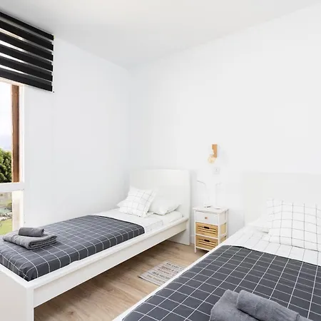 Apartment Home2book Cozy White Wood Apartment, Pool&terrace *