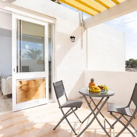 Home2book Cozy White Wood Apartment, Pool&terrace Apartment