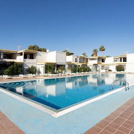 Home2book Cozy White Wood Apartment, Pool&terrace